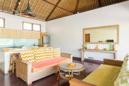 Villa Agung Lembongan Extérieur photo