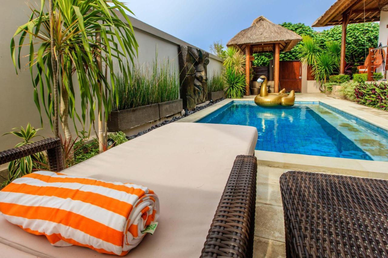 Villa Agung Lembongan Extérieur photo